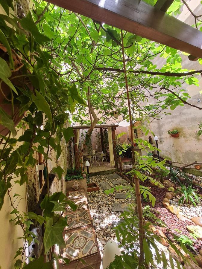 Ai Due Cortili Apartment Trapani Luaran gambar