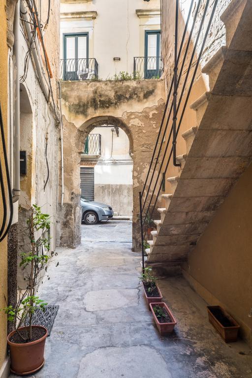 Ai Due Cortili Apartment Trapani Luaran gambar